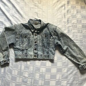 1980’s Fiori Blu Vintage Cropped Acid Wash Denim Jean Jacket